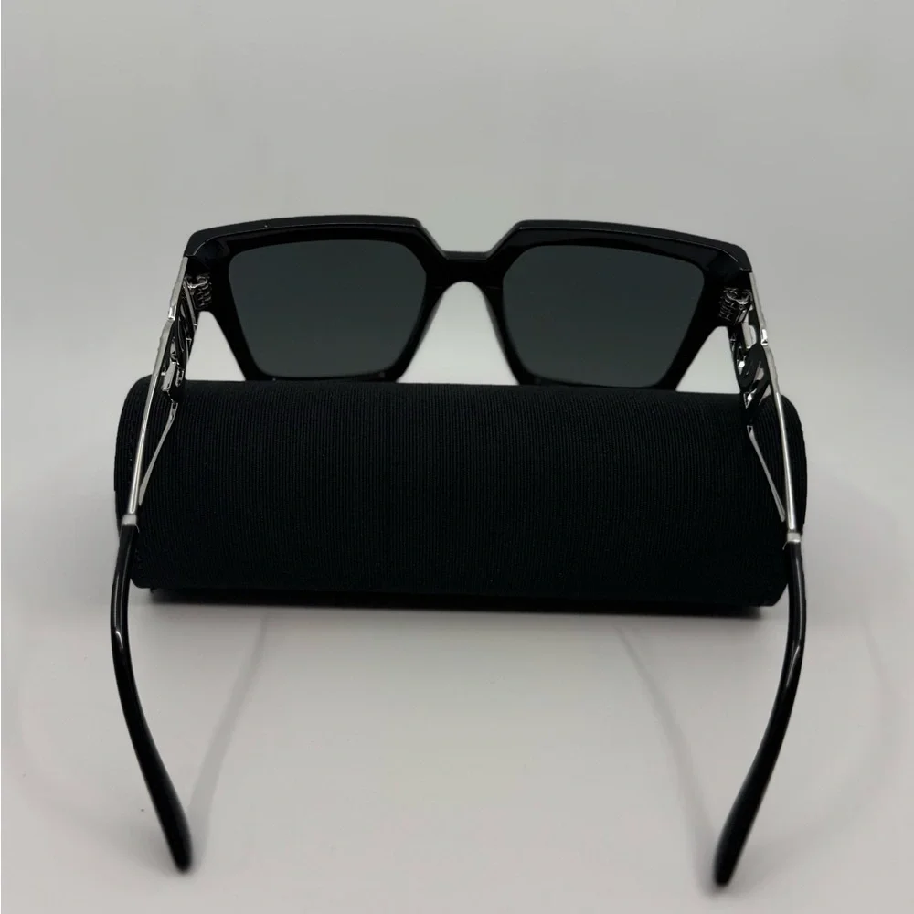 Dolce & Gabbana Black Diva Square Oversized Frame Sunglasses Luxury, Brand New!